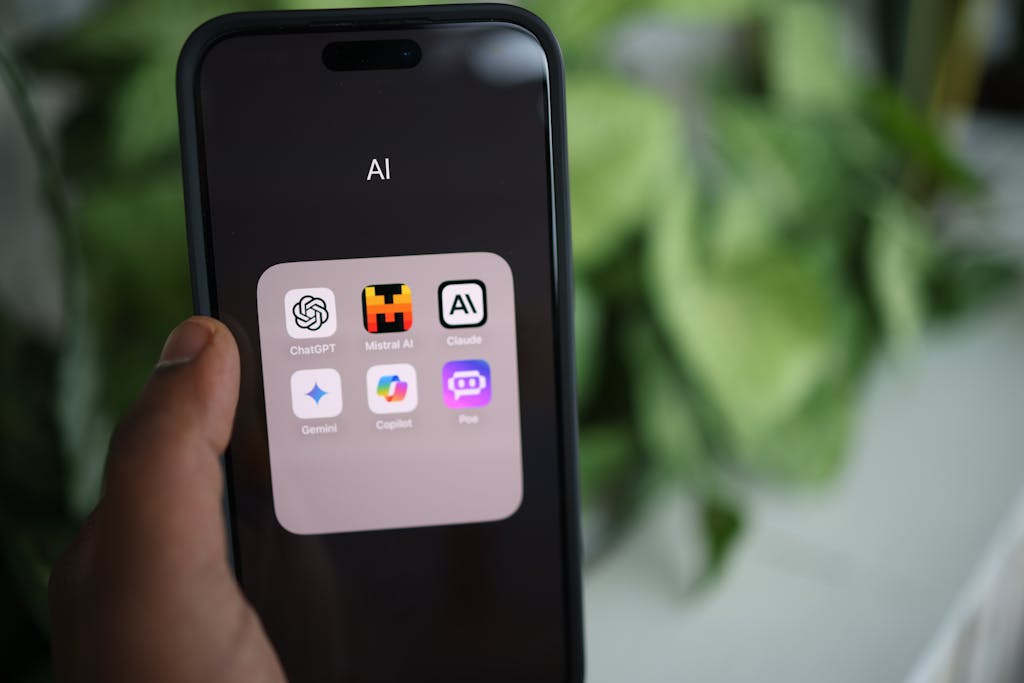 7 Reasons Why Successful People Rely on AI Tools Every Day