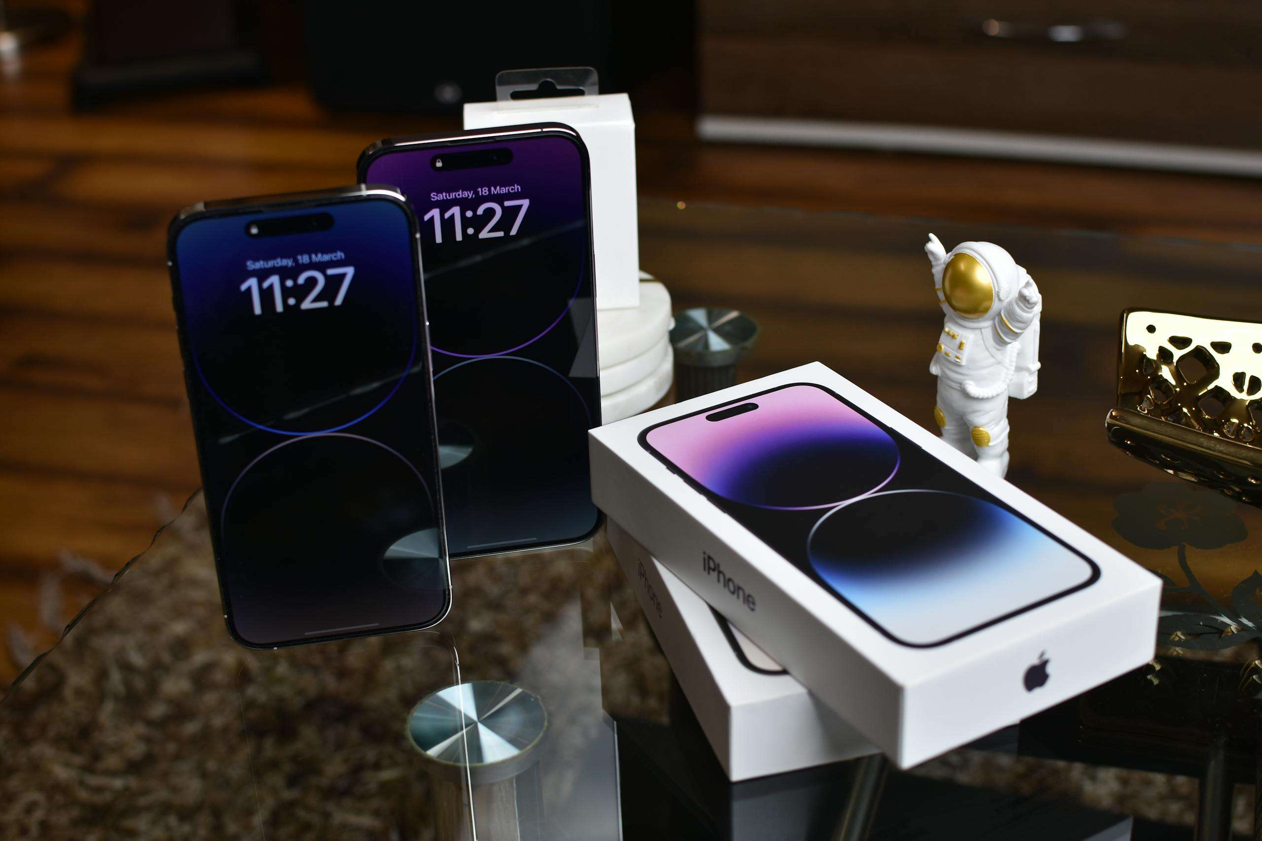 Top 10 Smartphones You Should Definitely Buy This Year!