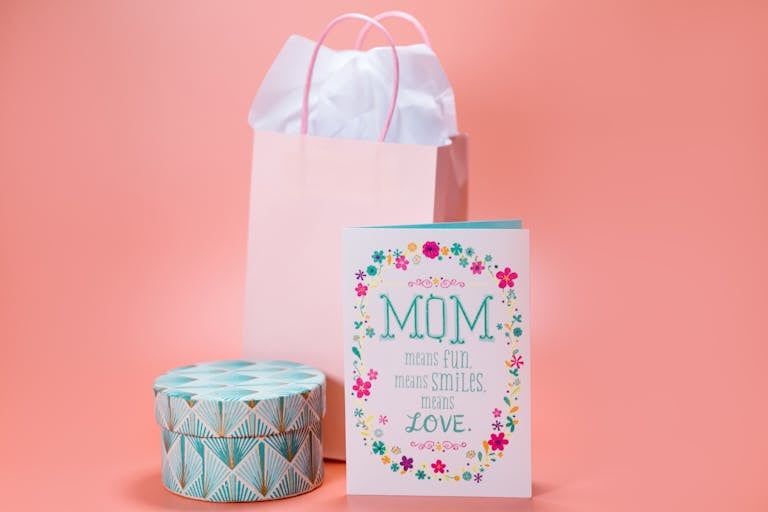 Top 10 Heartwarming Mother’s Day Gifts She’ll Truly Love