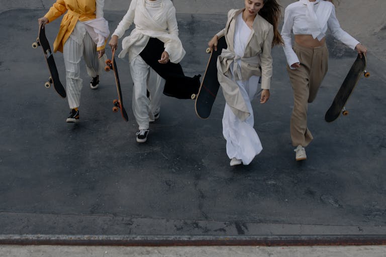 7 Stylish Sportswear Trends You Need to Try in 2025!