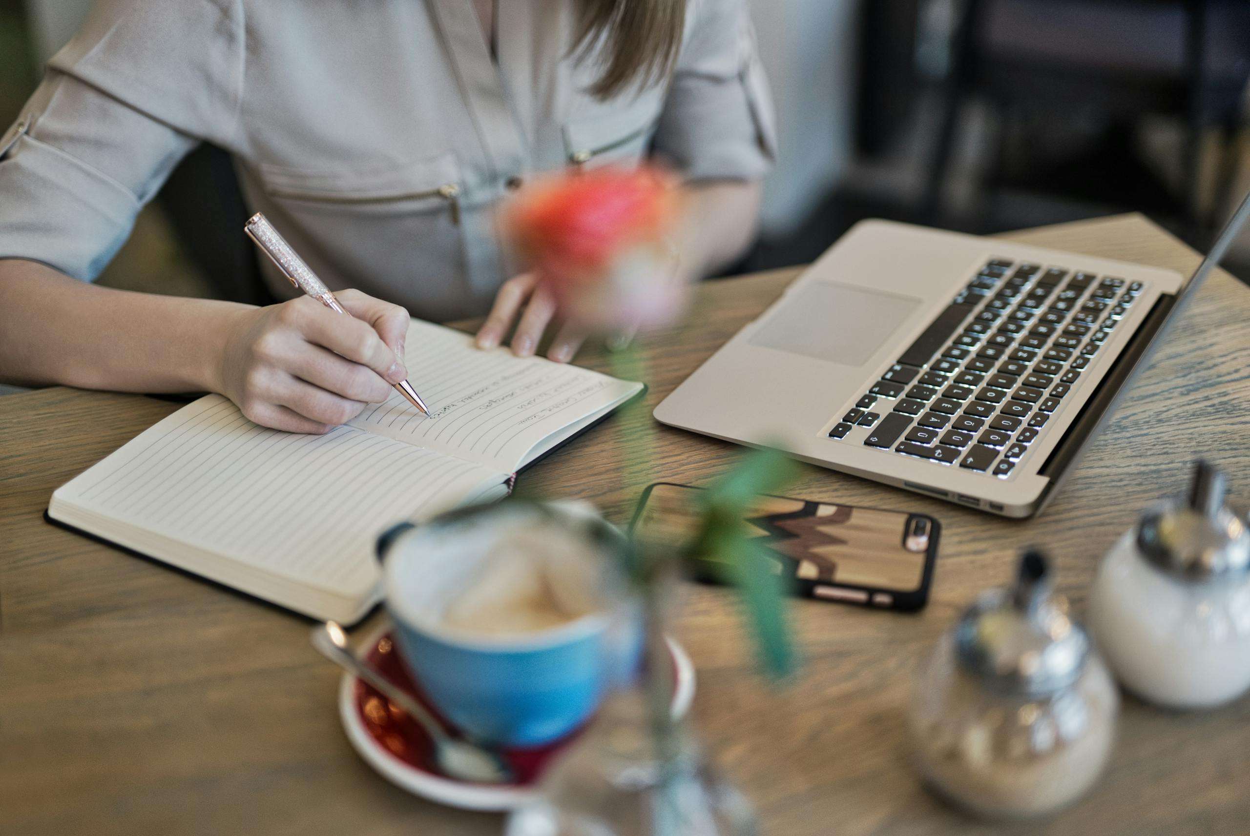 5 Powerful Apps to Master German Without Boredom!
