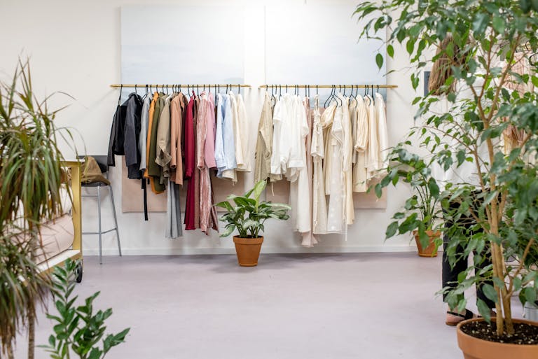 5 Powerful Reasons to Sustainable Fashion Over Fast Fashion
