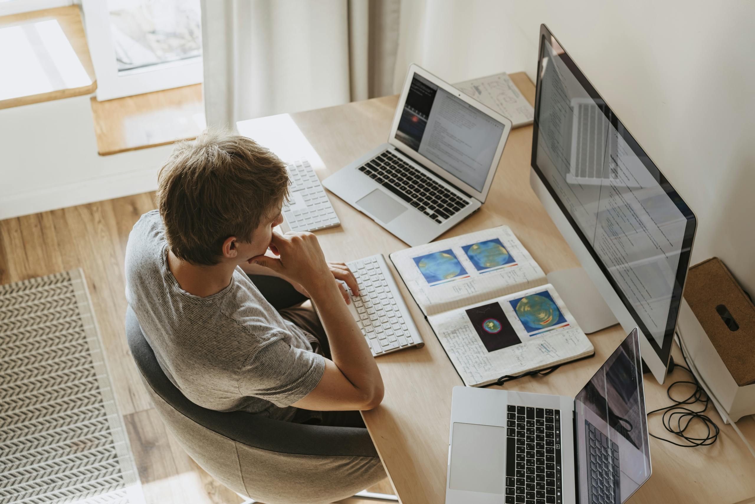 Distance Learning in America vs. Europe: Which Is Better for Students?
