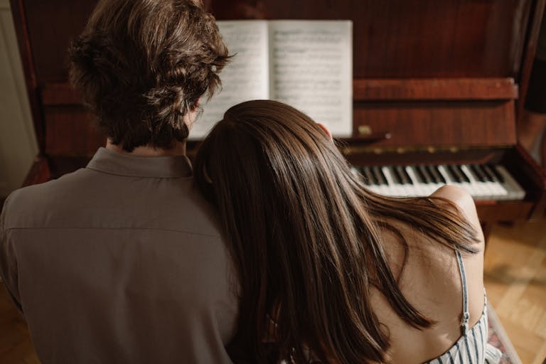 5 Powerful Daily Habits to Strengthen Your Relationship with Your Partner