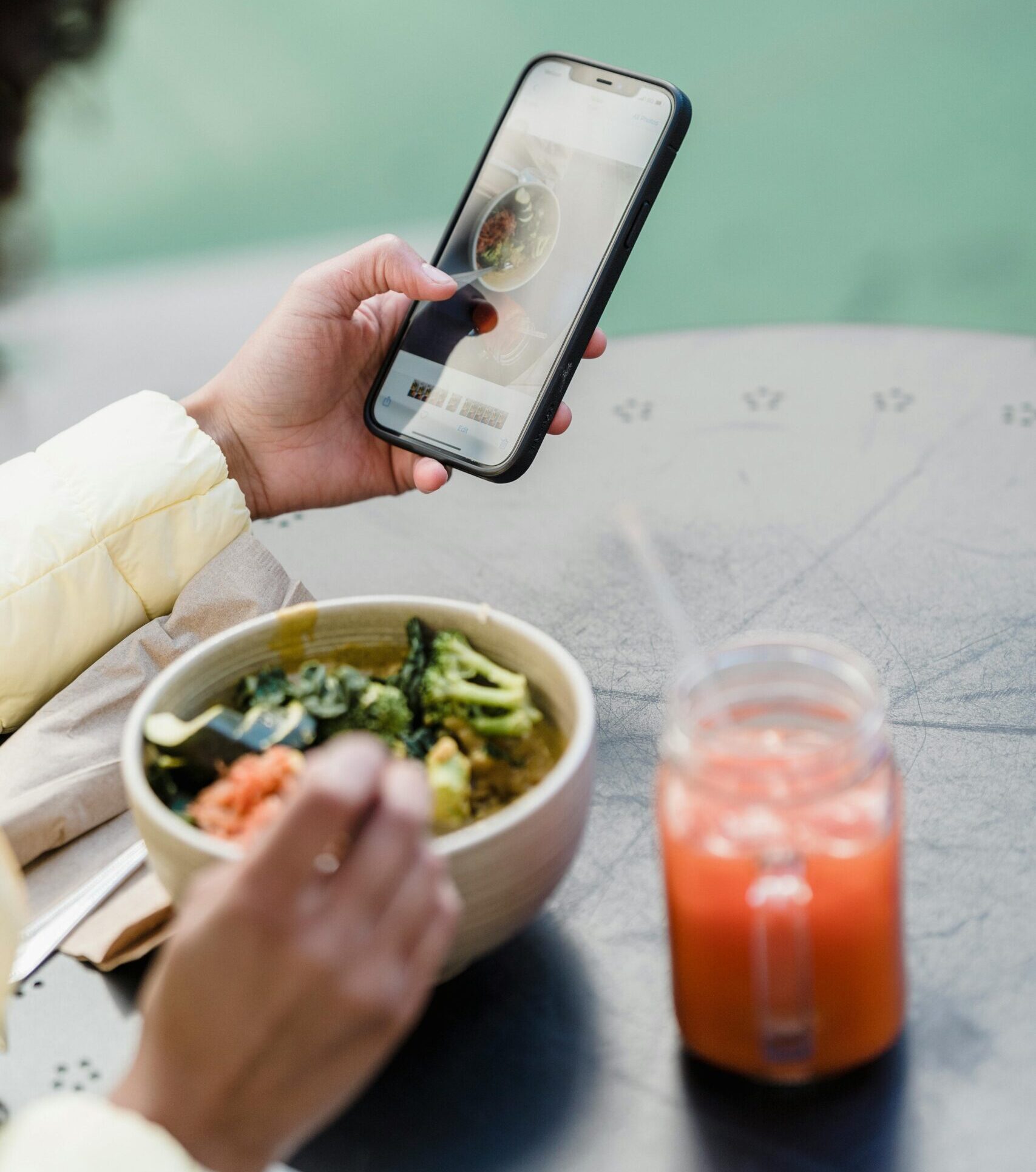 7 طرق قوية لاستخدام التكنولوجيا لتحسين صحتك اليومية