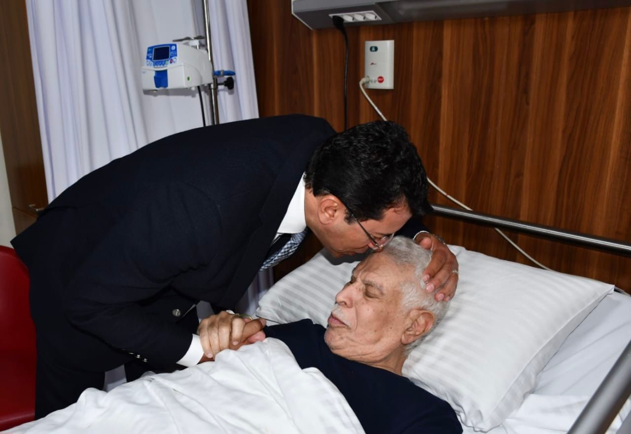 هل توفي حسن شحاته؟ الحقيقة الكاملة لزيارة وزير الرياضة 2026