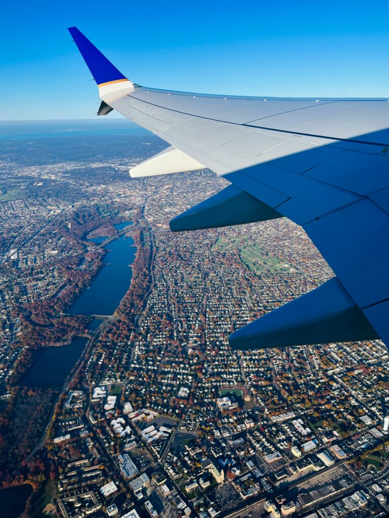 أعلى الرواتب في العالم وأفضل الدول للعمل في 2026