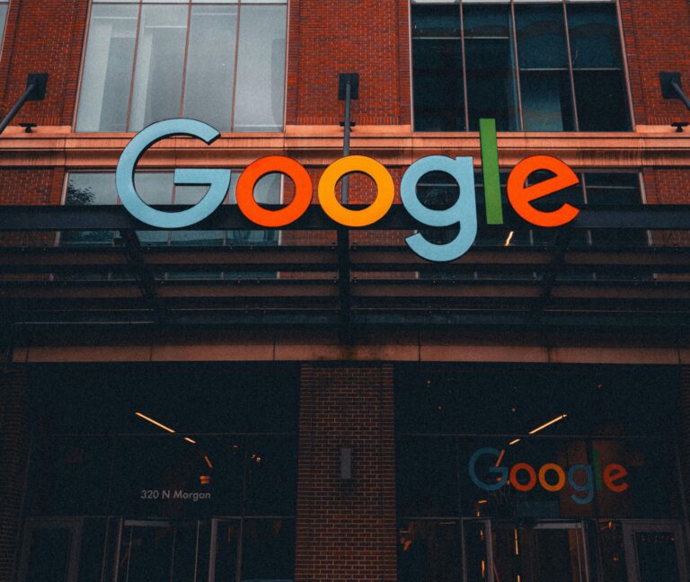 أفضل شركات التكنولوجيا الحديثة لتطوير مهاراتك المهنية